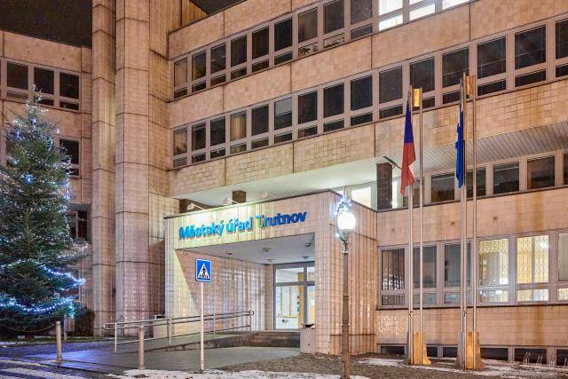 Upozorňujeme občany města Trutnova, že v závěru roku dojde k omezení činnosti na  Městském úřadě Trutnov.                               Číst dál...