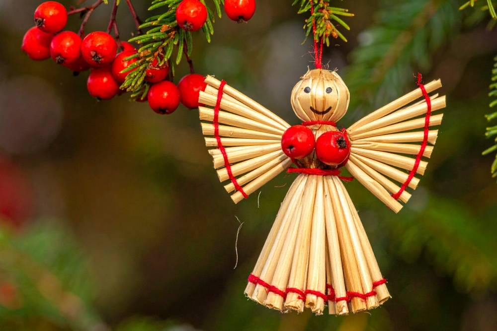 Přijďte si vyrobit osobité vánoční ozdoby z lokální slámy a dalších přírodních materiálů. Každý kousek, který vznikne, bude nejen ozdobou, ale i rodinným pokladem - tradicí, ...