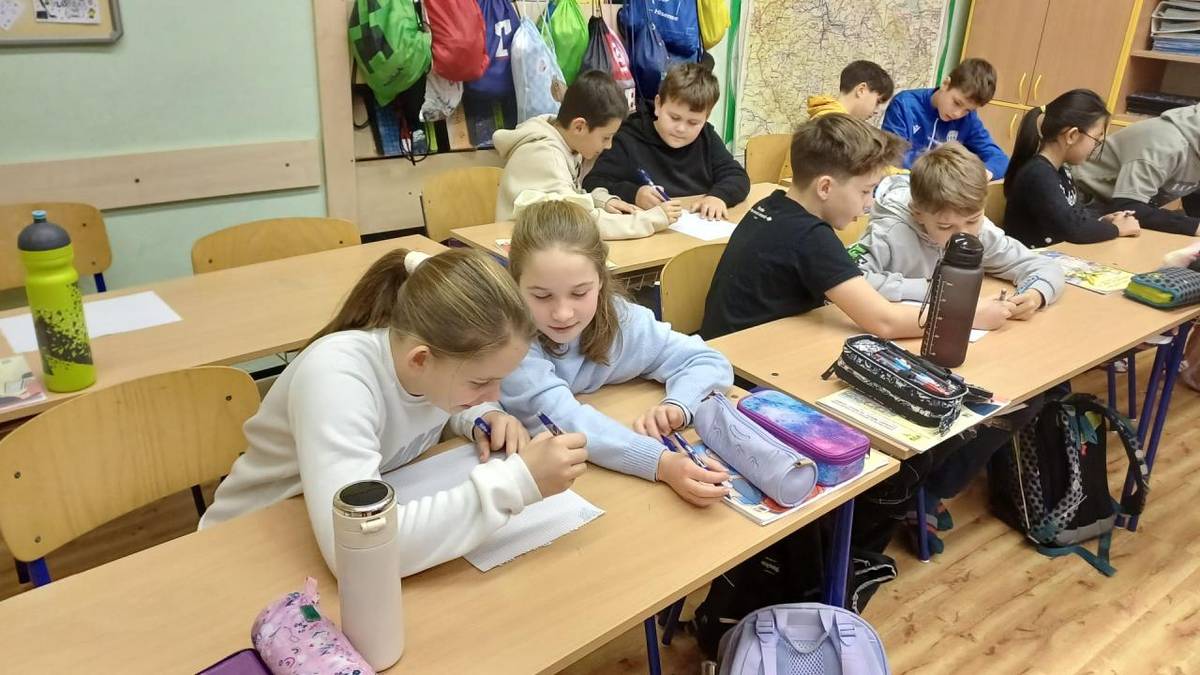 V úterý 2.12. si žáci 5.A užili netradiční hodinu výuky matematiky formou hry.