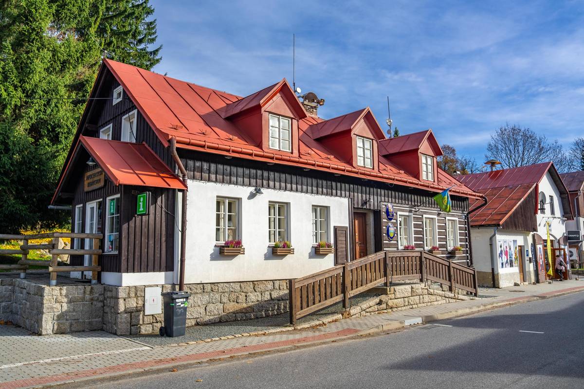 Vážení občané, z důvodu probíhajících jednání ohledně skiareálu Bedřichov se odkládá setkání s občany, které se mělo uskutečnit 8.12.25. O novém termínu vás budeme informovat.  Více: https://www.bedrichov-ou.cz/redakce/index.php?xuser=214324698280424586&lanG=cs&slozka=284496&clanek=388145  Děkujeme za pochopení OÚ Bedřichov