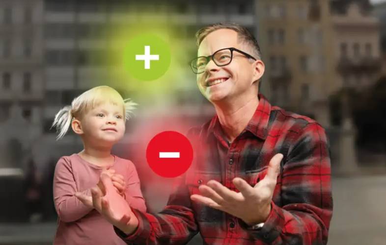 V listopadu proběhlo hlasování 9. ročníku participativního rozpočtu Dáme na vás, do kterého se zapojilo 13 839 obyvatel. Mezi sedmi vítěznými projekty se umístil také návrh pro naši městskou část, a to Multifunkční sportoviště Brno-Žebětín. Letošní ročník přinesl vyšší počet projektů s celoměstským dopadem a vyrovnanější hlasování napříč městem. Celkový počet hlasujících zůstal mírně pod průměrem minulých let. Město zároveň pokračuje v realizaci dříve schválených projektů, například nových naučných stezek, dětských hřišť či podpůrných programů pro rodiny s dlouhodobě nemocnými dětmi. Na všech vítězných projektech, včetně žebětínského sportoviště, nyní začnou práce na přípravě a následné realizaci. Na výsledky i více informací o vítězných projektech se můžete podívat zde.