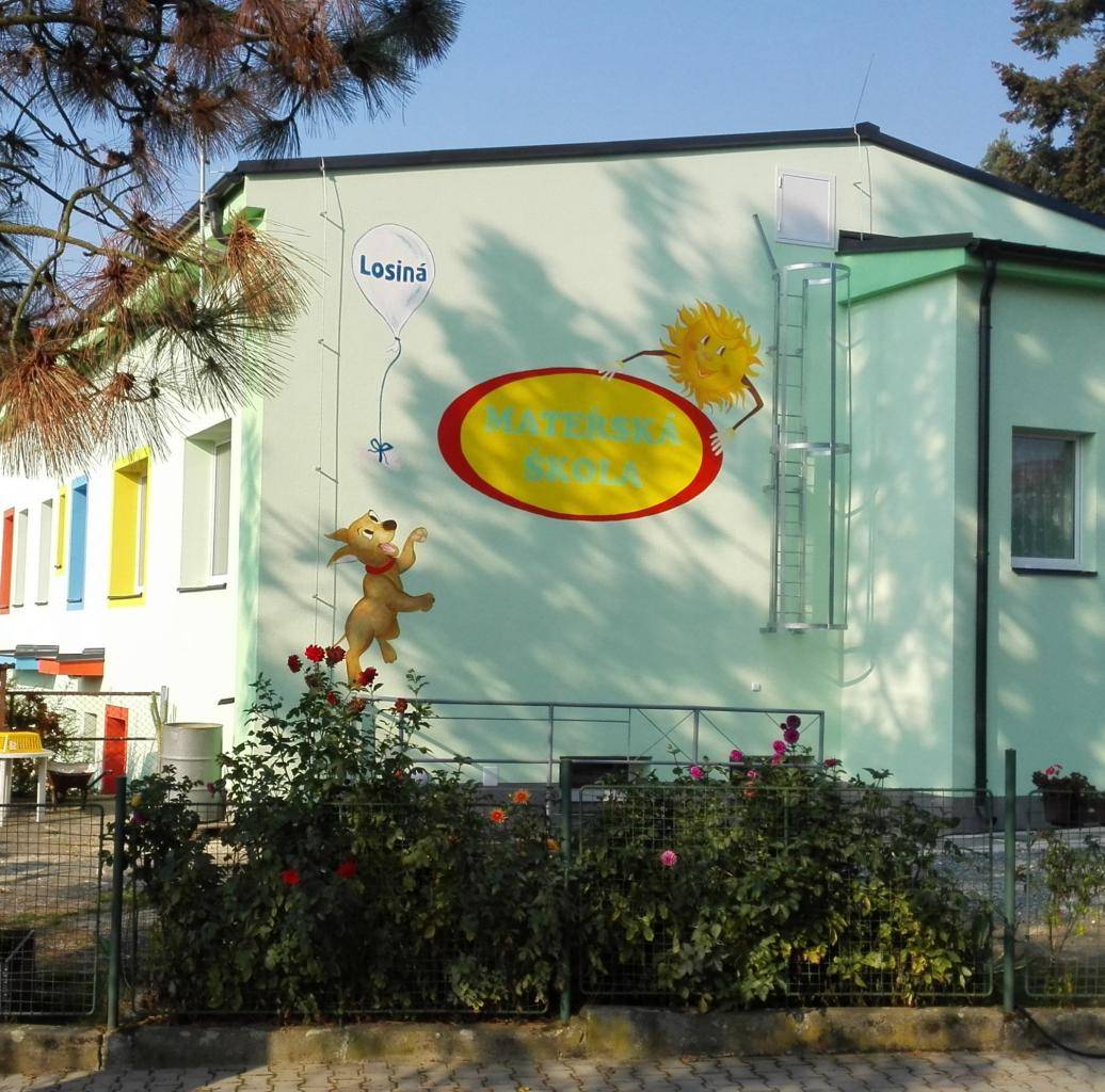 Asistent / asistentka pedagoga, Vedoucí školní jídelny, Učitel / učitelka na zástup