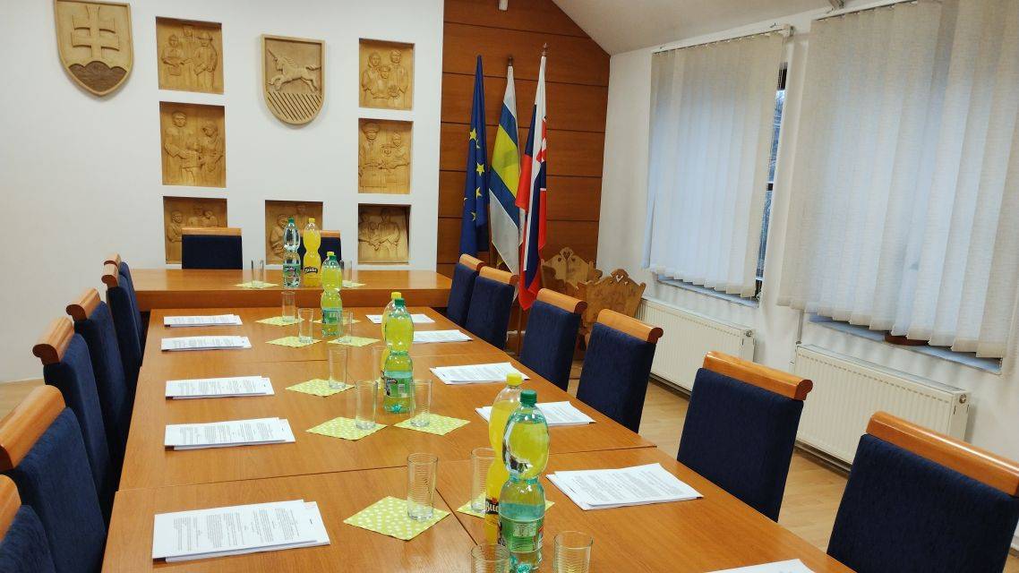 s návrhom programu  na zasadnutie Obecného zastupiteľstva