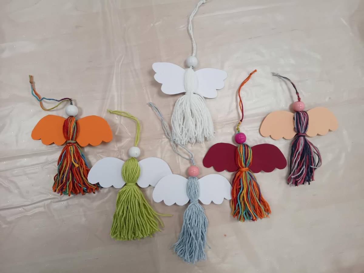 Myslíme na všechny, kdo jsou s námi – blízko i daleko – a přejeme pokojné prožití adventního času plného klidu, lásky a vzájemnosti.