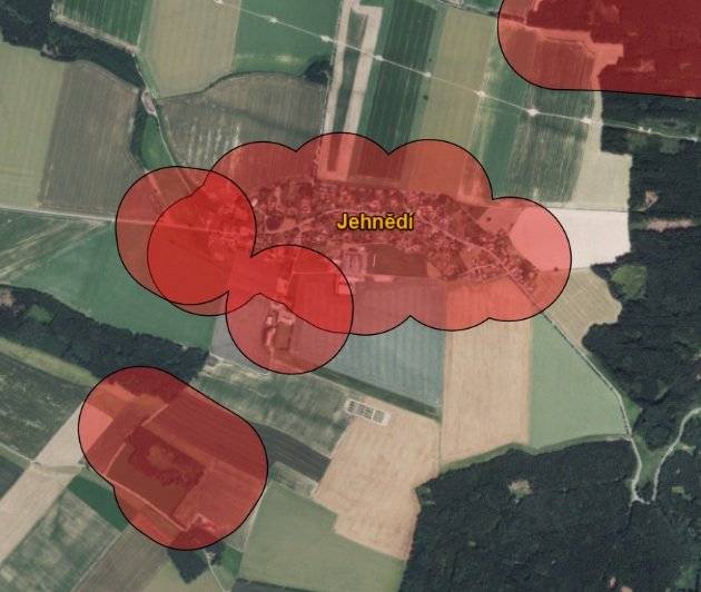 Upozorňujeme všechny občany, že podle platné legislativy je od 1.12.2025 zásadně omezeno odpalování pyrotechniky, tedy ohňostrojů, na celém území ČR. Omezení se týká i blízkosti chovatelů zvířat nebo včel a proto platí také prakticky pro celé území obce Jehnědí. Interaktivní mapu pro celou republiku najdete na https://ohnostroje.pozemkov.cz/ Mapa pro Jehnědí: