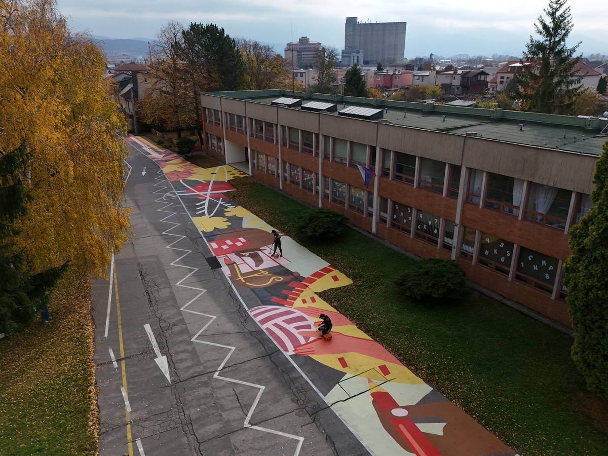 Ešte na jeseň 2024 sme pripravili podujatie Ulice deťom pri Základnej škole, Na dolinách. Náš Inštitút participácie oslovil žiakov, rodičov a zamestnancov školy s dotazníkom zameraným na bezpečnosť a dopravu v okolí tejto vzdelávacej inštitúcie. Výsledkom sú viaceré zmeny. Takmer všetky, vrátane nového dopravného režimu, boli zrealizované k začiatku aktuálneho školského roka. Doprava je pred [...]Čítať viac...