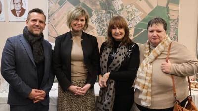 První adventní víkend se letos nenesl jen v duchu pietních aktů u příležitosti 220. výročí bitvy u Slavkova, ale také ve znamení jednoho mimořádného výročí – už dvacet let nás spojuje přátelství s belgickým městem Braine-l’Alleud.