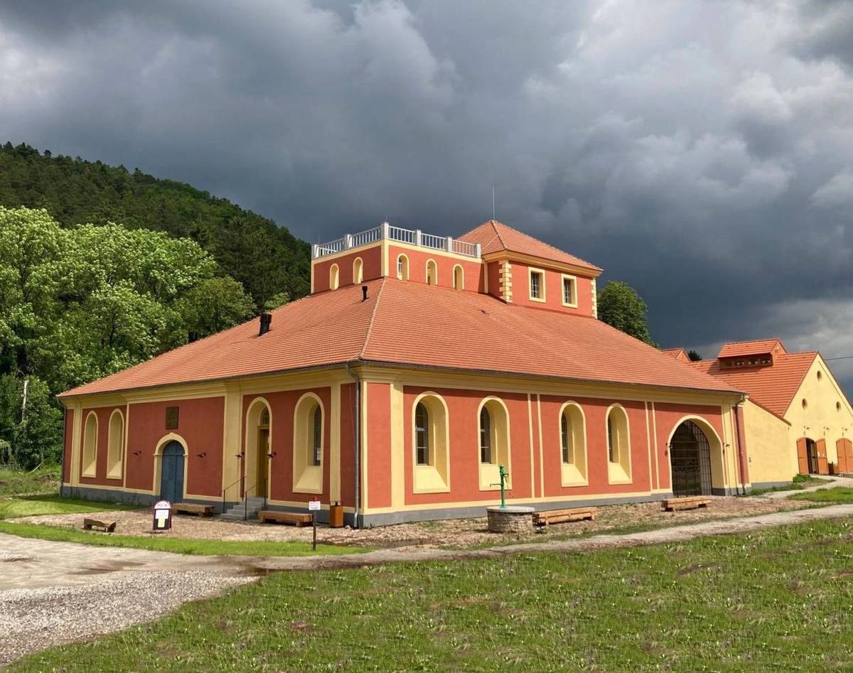 V odborném časopise MM Průmyslové spektrum (číslo 11/2025) vyšel článek o Huti Barbora