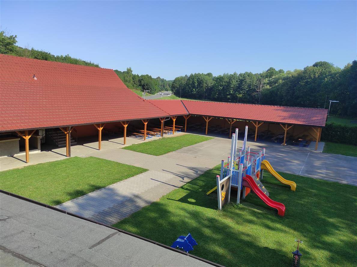 Víceúčelový areál