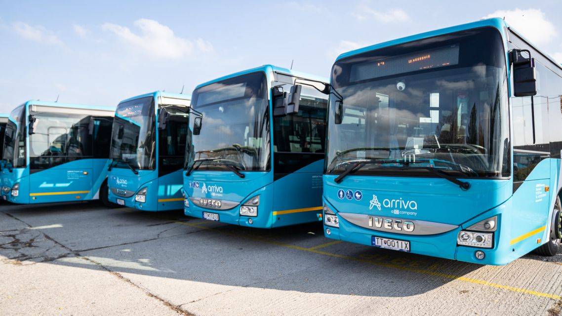 Od 14. decembra 2025 dochádza opäť k zmenám v dopravnej obslužnosti obce Smolenice.