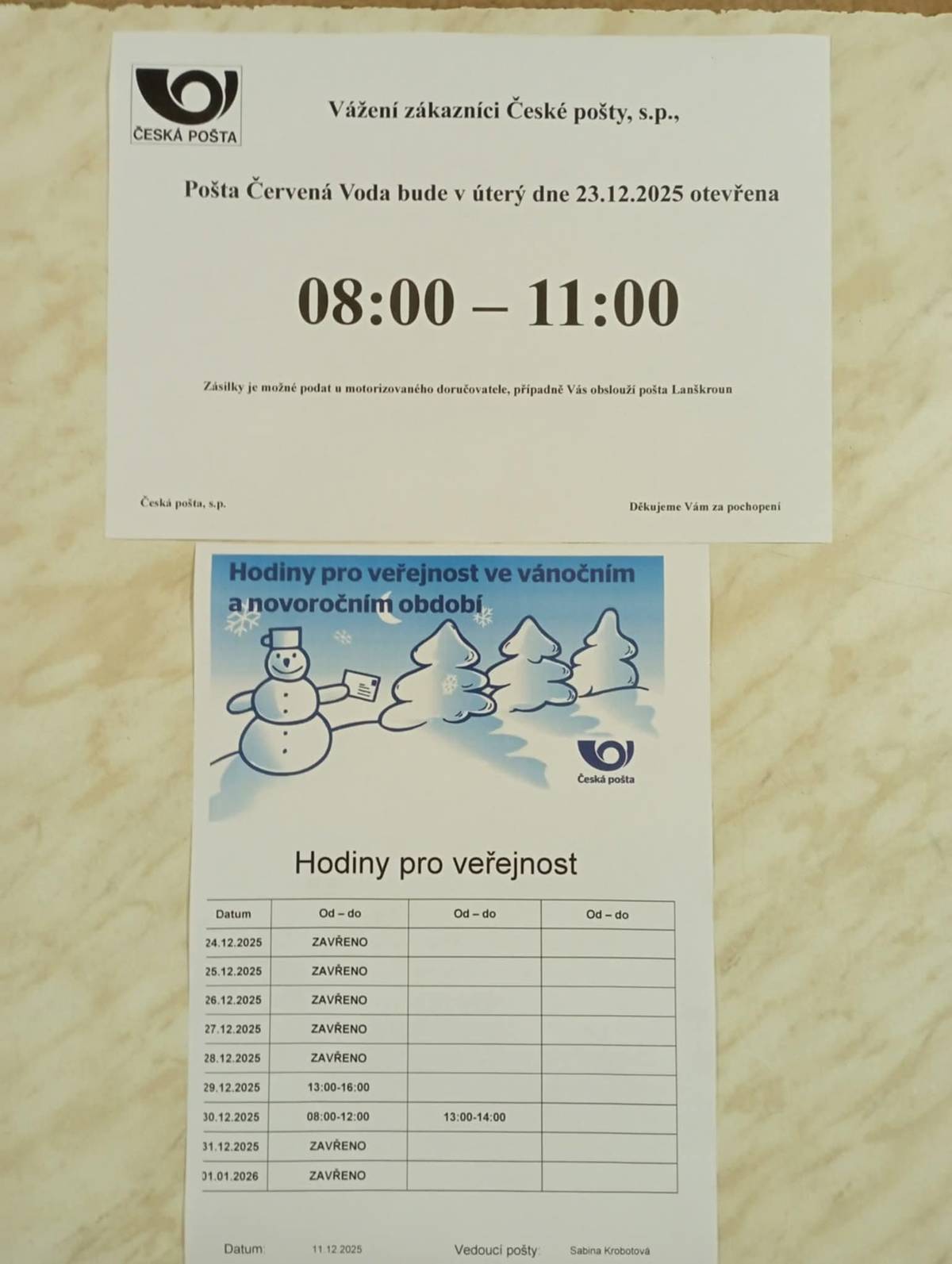 Dovolujeme si Vás informovat o krátkodobé úpravě otevírací doby pošty z provozních důvodů. Omezení se týká následujících dnů: 📅 23. 12. 2025 📅 29. 12. 2025 V těchto dnech bude rozsah hodin pro veřejnost upraven na nezbytně nutnou dobu. 🕒 Aktuální otevírací dobu naleznete v přiloženém obrázku.