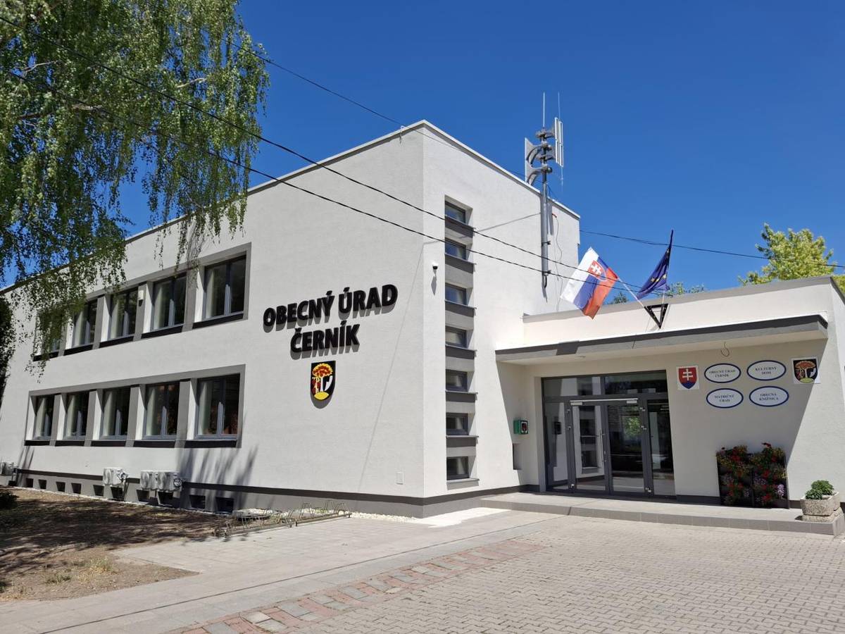 Obecný úrad počas sviatkov