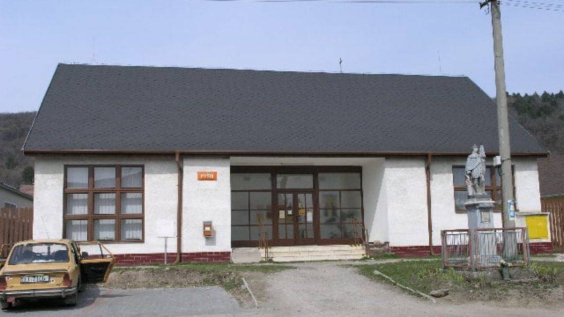 Pošta Smolenice oznamuje občanom, že z prevádzkových dôvodov upravuje v piatok 12. decembra 2025 hodiny pre verejnosť.