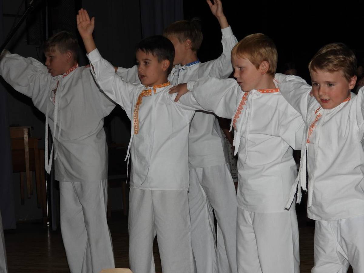 Setkání se seniory v Louce aneb: Písnička spojuje generace