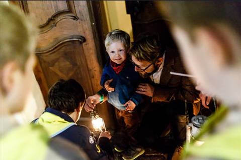 Betlémské světlo dorazí do Lysé nad Labem v sobotu 13. prosince vlakem s příjezdem v 9:47. Ten den ho skauti rozvážejí po celé ČR. Světlo pak bude možné si odnést i v neděli 14. prosince po mši v kostele Narození sv. Jana Křtitele v Lysé nad Labem. A pak samozřejmě 24. prosince tamtéž v čase 13:30-15:30 a od kapličky v Litoli v čase 13:30 až 15:00 Autor snímku: Foto Havlí