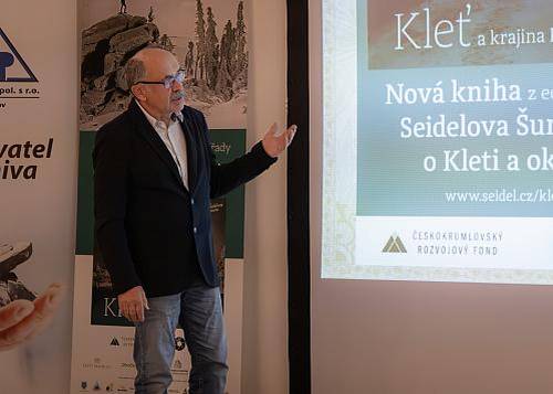 Ve čtvrtek 11. prosince 2025 byla pokřtěna pátá publikace z edice Seidelova Šumava – Kleť a krajina Podkletí. Novinka vydaná Českokrumlovským rozvojovým fondem, spol. s r. o. – Museem Fotoateliér Seidel, navazuje formátem i obsahem na předchozí svazky z let 2016–2022: Lipno – krajina pod hladinou, Šumava – krajina pod sněhem, Krumlov – město pod věží a Boleticko – krajina zapomenuté Šumavy.