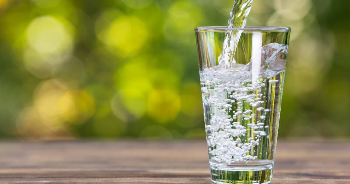 Z dôvodu poklesu výdatnosti vodných zdrojov v obci Banské, Vás prosíme o súdržnosť pri znížení  odberu vody z obecného vodojemu na uvedené činnosti: Polievanie záhrady, napúšťanie bazénov, umývanie vozidiel. Za pochopenie ĎAKUJEME.