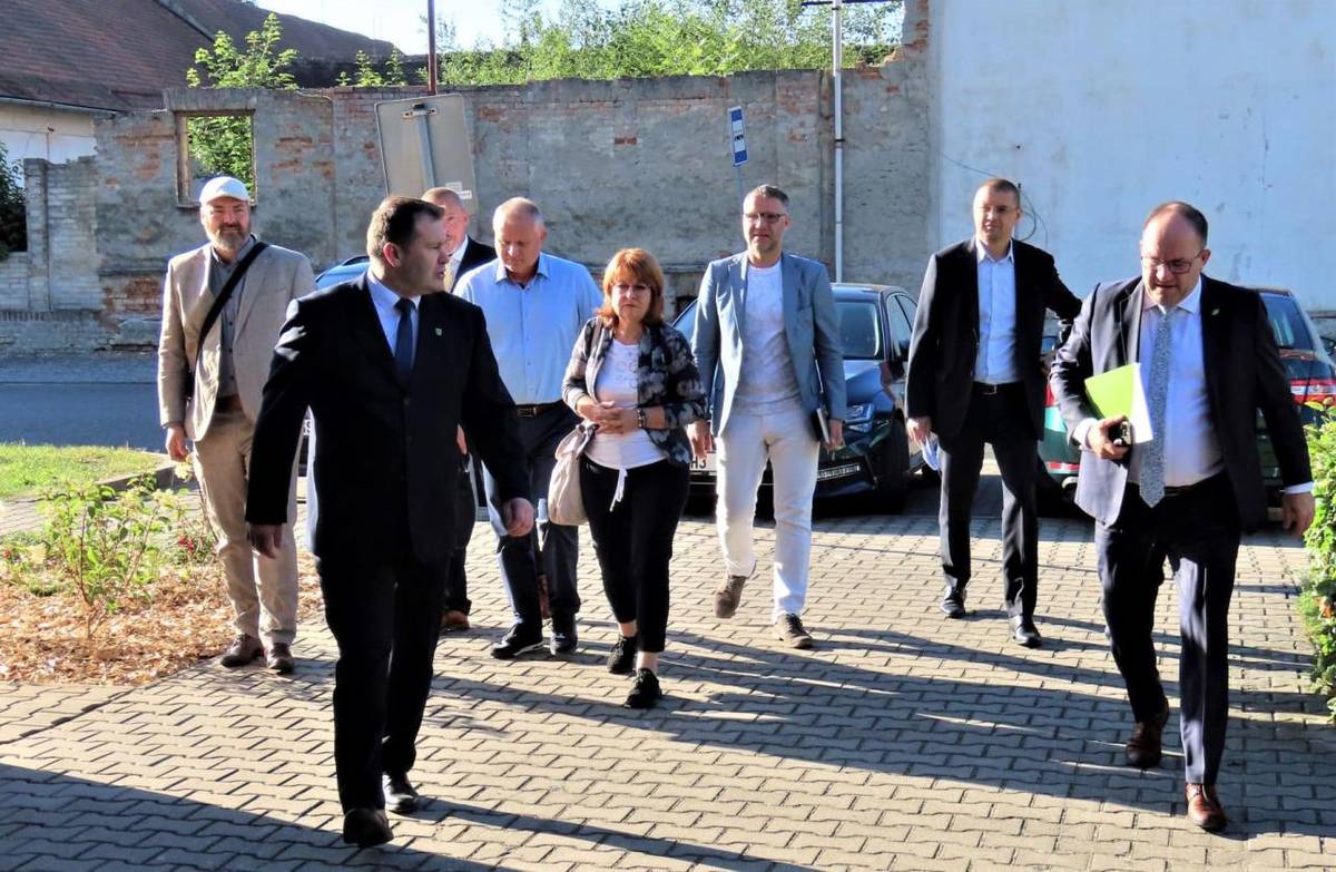 Zpráva z návštěvy ministra zemědělství Marka Výborného.