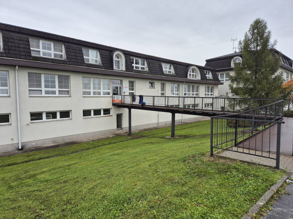 S účinností od 1. 1. 2026 na odboru sociálním a zdravotním Městského úřadu Orlová vznikne s odkazem na znění zákona č. 175/2025 o poskytování některých opatření v podpoře bydlení Kontaktní místo pro bydlení. Kontaktní místo pro bydlení bude umístěno v kanceláři č. 107, odboru sociálního a zdravotního na Okružní ulici č. 988 v O...