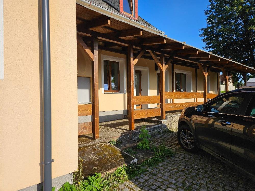 Obecní úřad bude uzavřen od 22. prosince 2025 do 2. ledna 2026 z důvodu čerpání řádné dovolené. V případě naléhavých záležitostí se můžete obrátit na starostku Ing. Danu Lesak nebo místostarostu Vladimíra-Bohuslava Kuchynku.