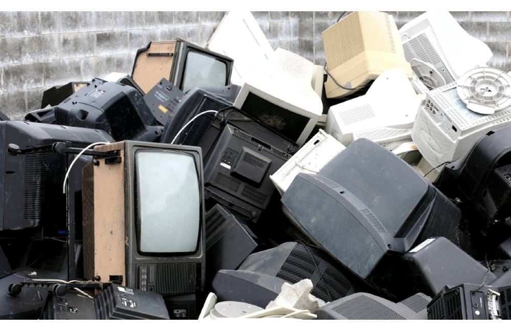 Elektroodpad vystavte pred bránu domácnosti vo štvrtok 18.12.2025 o 6:30 hod. Viac info tu.