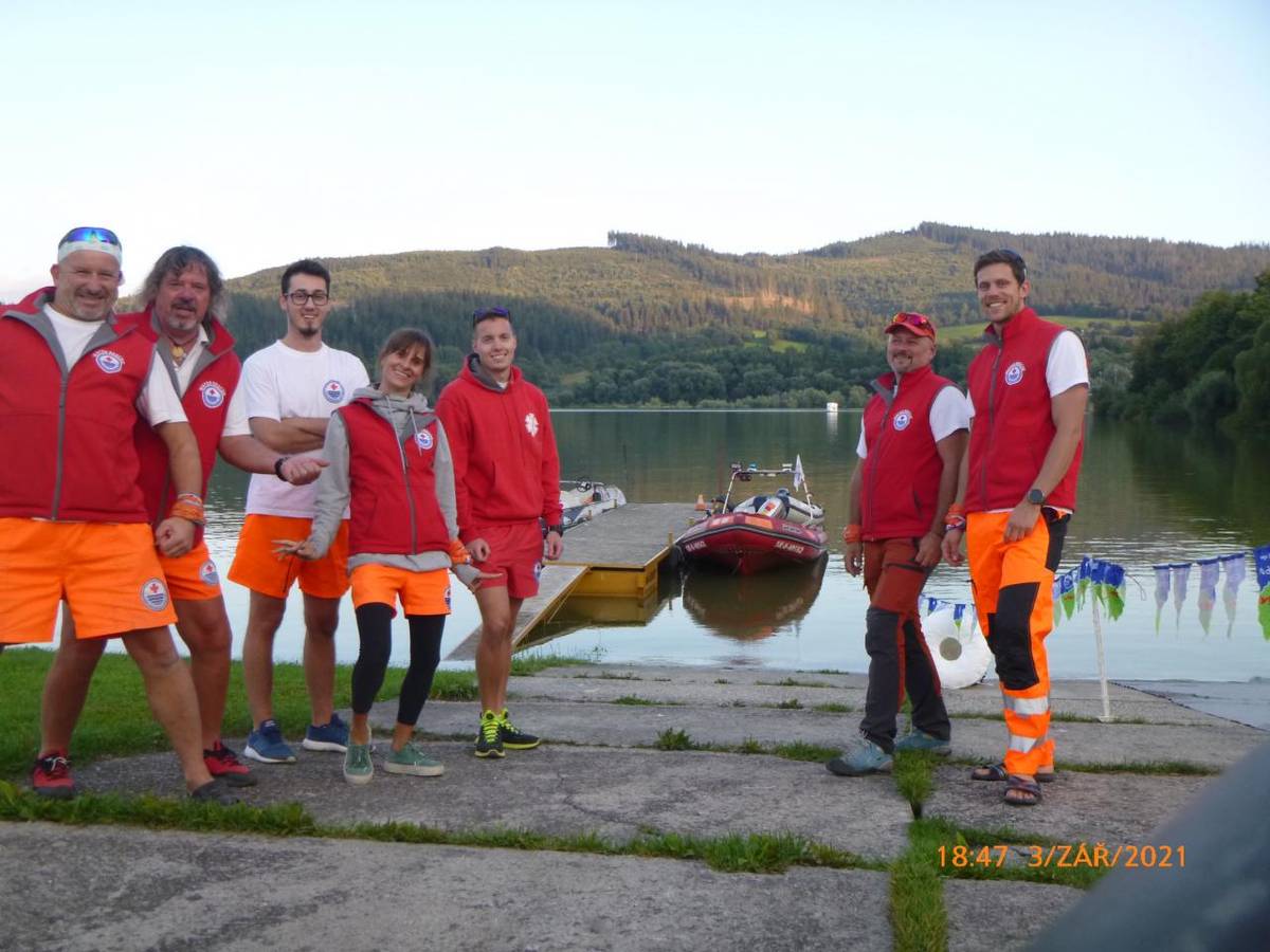 Prinášame krátky report z 5. ročníka náročného podujatia  "JÁNOŠÍK SLOVAK Xtreme triathlon 2021", ktorého plavecká časť sa začínala o polnoci z 3. na 4. septembra 2021 na Oravskej priehrade v prístave v Námestove. Plavecká časť tohto podujatia, ktoré sme zabezpečovali, prebehla bez komplikácií.