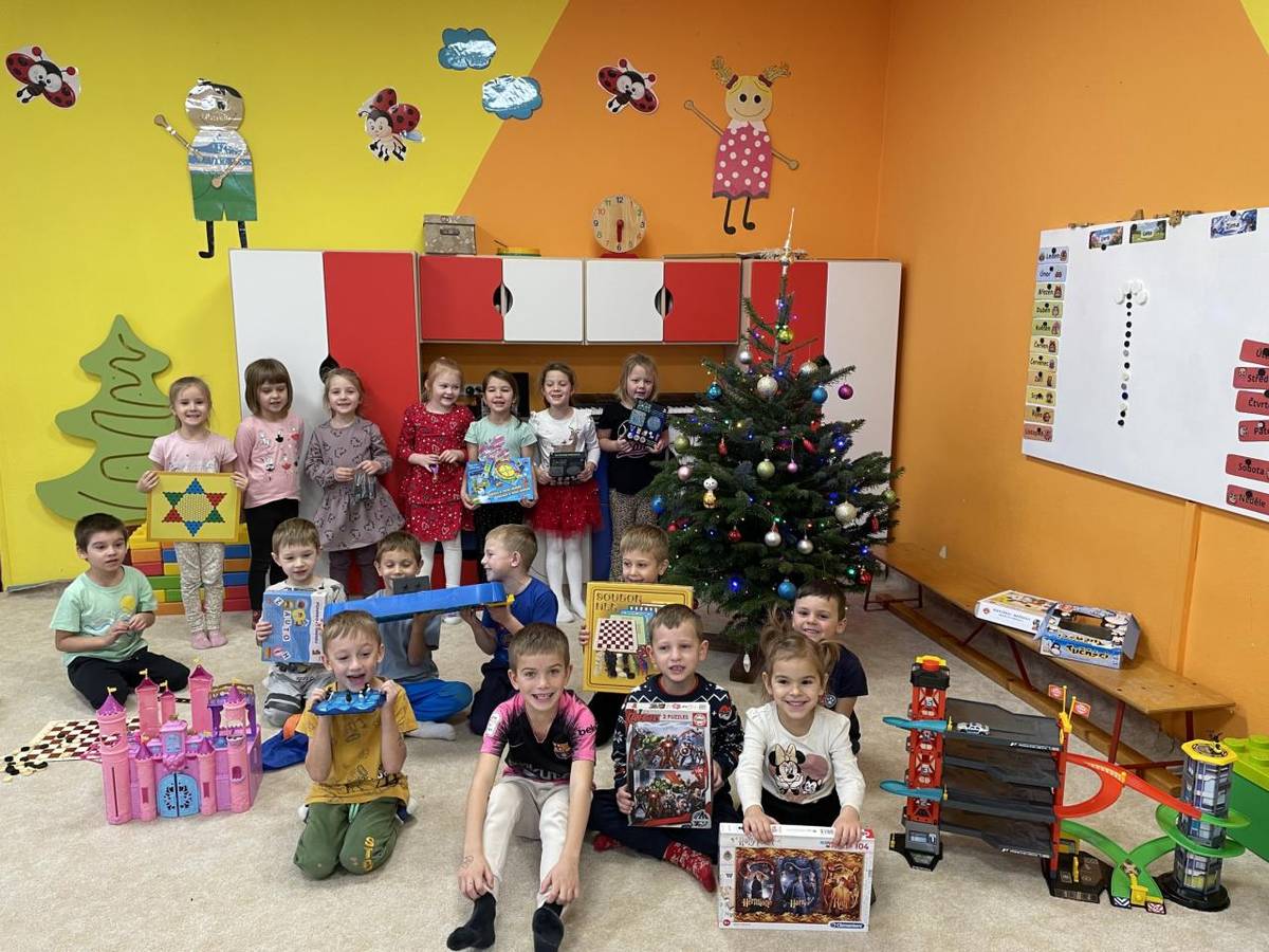 Předvánoční období patří v naší mateřské škole k těm nejkrásnějším, ale také k těm nejbohatším na společné zážitky.