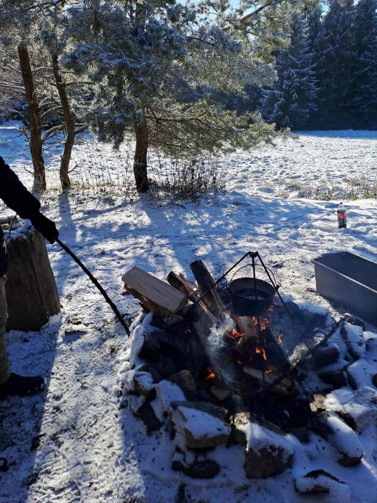 Tradiční vánoční procházka na Tok se koná 25. 12. buď společně v 11:00 hod. od Plzeňky, nebo se sejdeme ve 13:00 hod. na "Toku". Vezměte s sebou především dobrou náladu. Malé občerstvení bude zajištěno.
