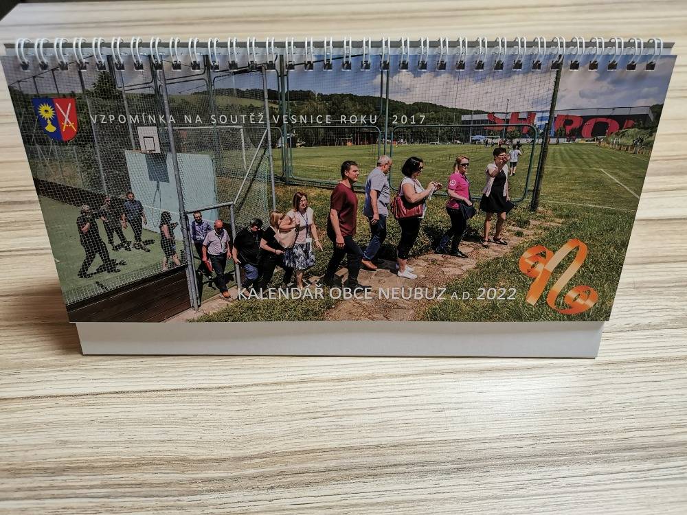 Máme k dispozici ještě neubuzské kalendáře na rok 2022. Kdo máte zájem, vyzvedněte si je na obecním úřadě nebo v obchodě ENAPO.