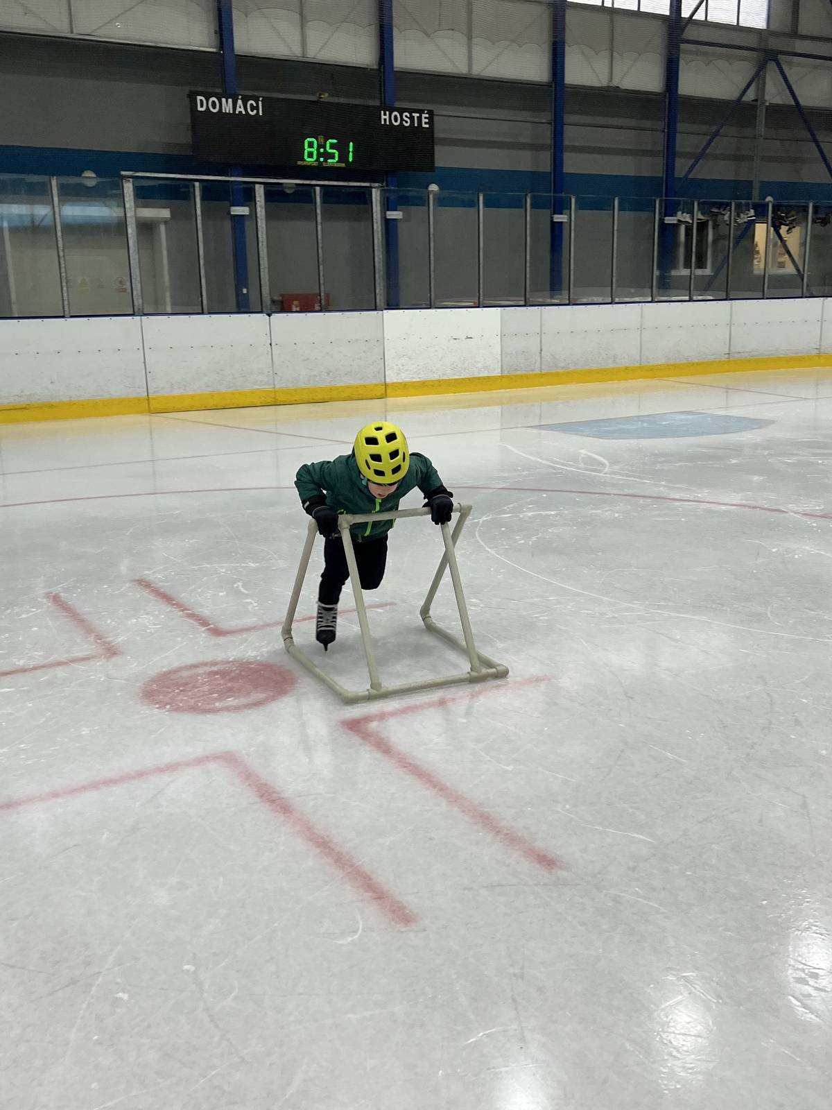 Nové fotografie k nahlédnutí ZDE.