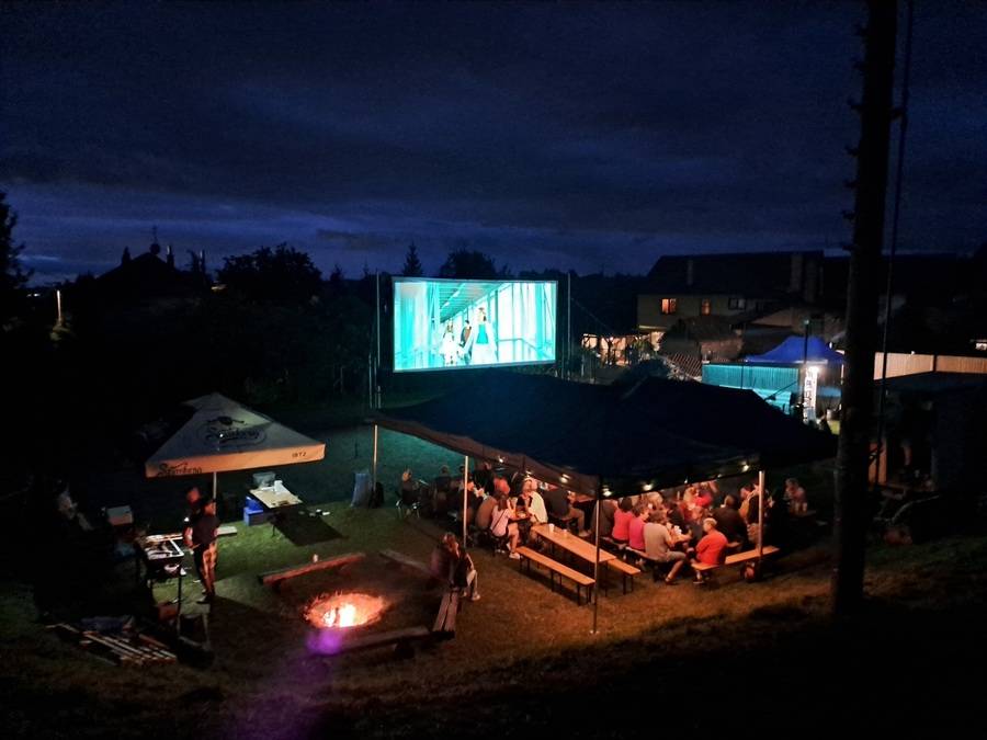 2.8. - 4.8.2024 proběhlo letní kino na Hliníku - kinematograf bratří Čadíků