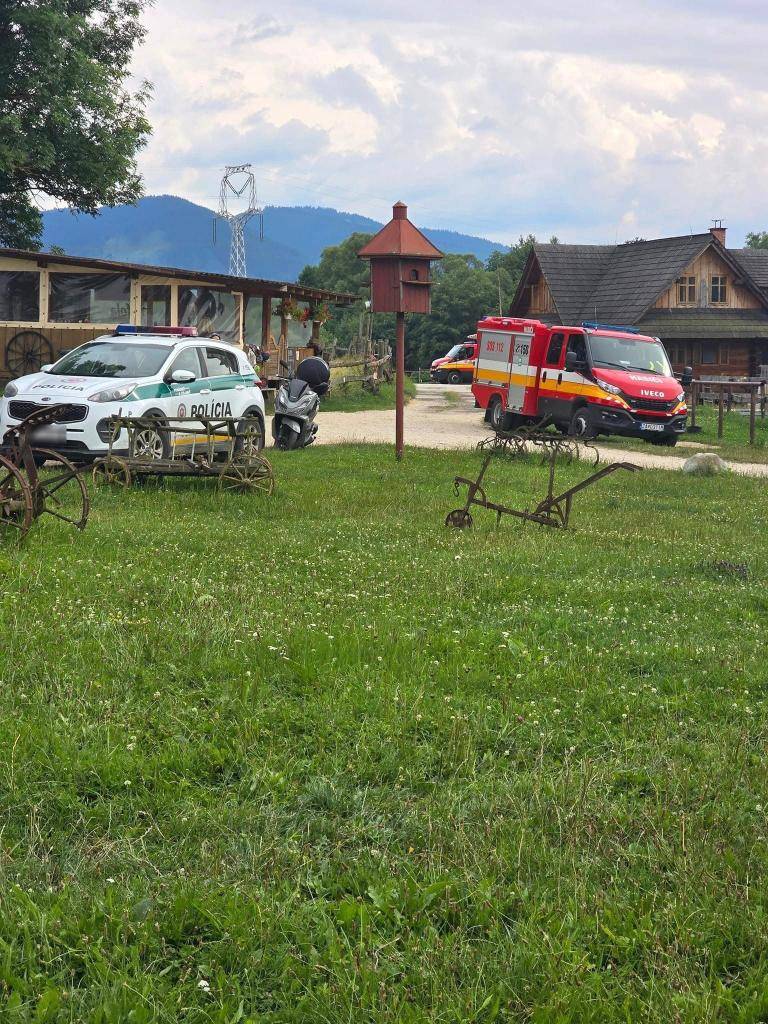 Včera, 20.7. 2024 bola jednotka DHZO Zbyňov povolaná na pátranie po nezvestnej osobe medzi obcami Kunerad a Stránske. Osobu sa podarilo nájsť.