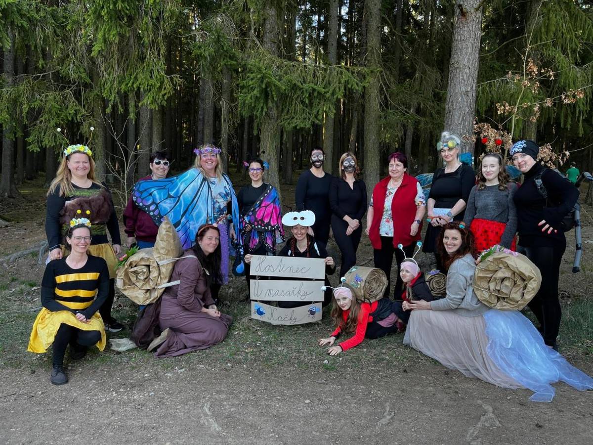 V pátek se uskutečnila kouzelná akce Probouzení broučků.