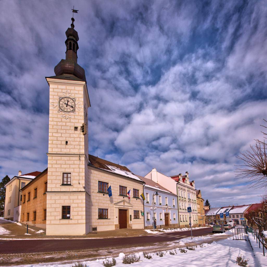 Úřední hodiny MěÚ Dačice.