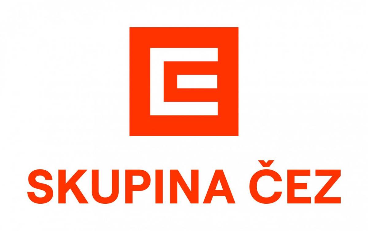 23. Vánoční setkání bylo povedené. Příjemné prostředí, hodně lidí, pěvecká vystoupení, vánoční pečivo, svařák, a tradičně největší štola široko-daleko, letos o délce 10,34 metrů! Při této příležitosti poděkoval starosta města Ing. Vladimír Vorm i skupině ČEZ, která se na akci finančně spolupodílela.