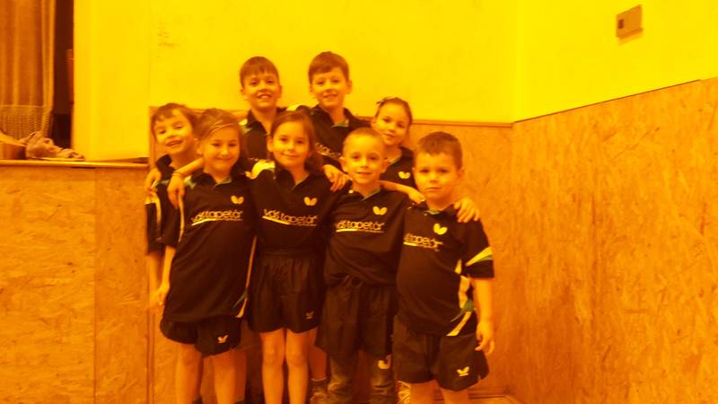 Stolní tenis v novém = SKST Baník Rynholec