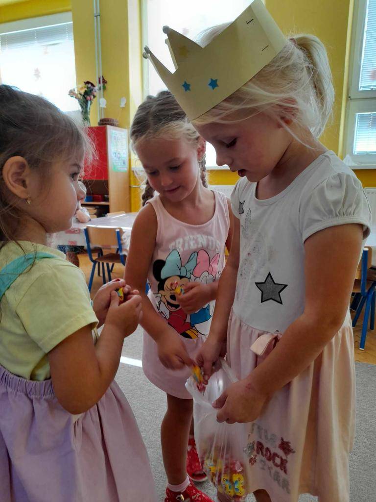 Prajeme im všetko najlepšie k meninám