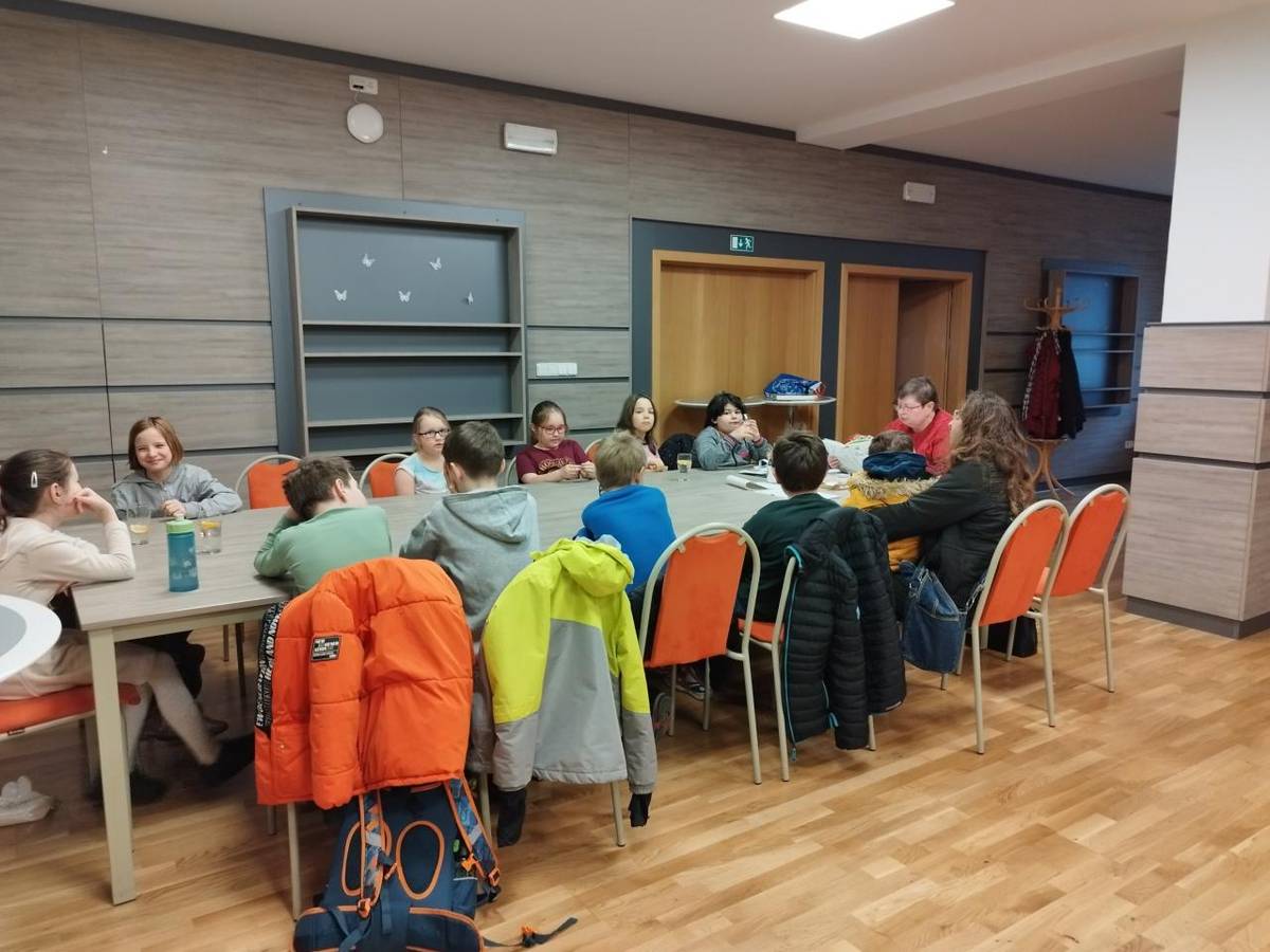 Pravidelné čtení pro děti.