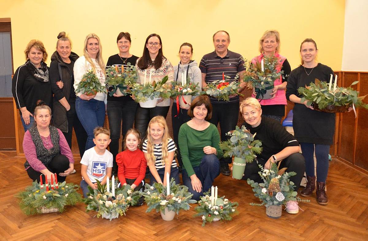 V sobotu 13.12.2025 se uskutečnilo vánoční tvoření pro dospělé.