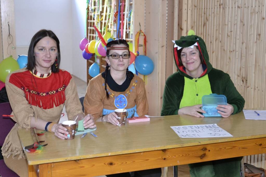 T.J. Sokol Strunkovice uspořádala tradiční dětský maškarní bál.