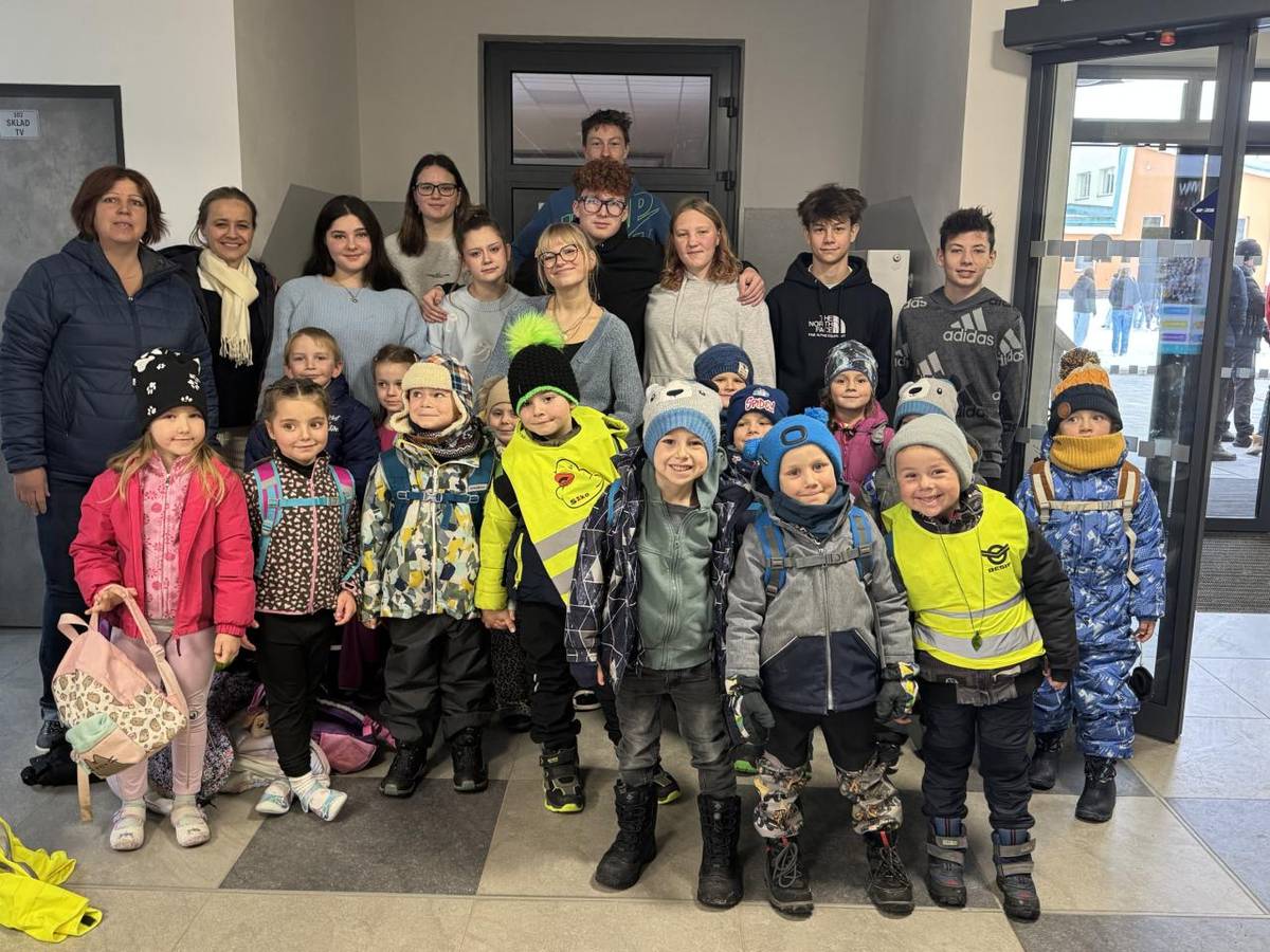 a žáky deváté třídy