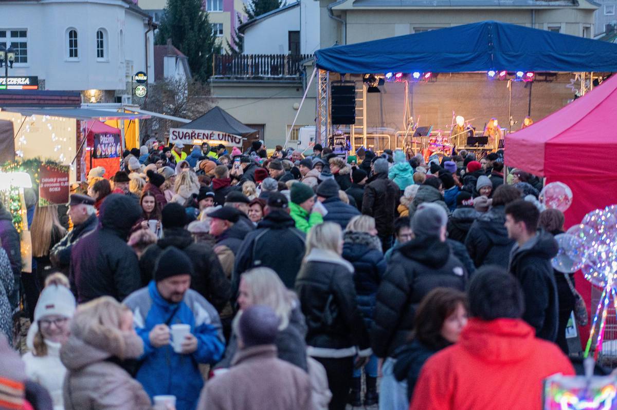 Pátek 19. prosince KINO Avatar: Oheň popel - 17 hod. Avatar: Oheň popel - 20. 30 hod. OSTATNÍ AKCE Ukončení Staroměstského adventu - Staroměstská ulice - 16 hod. Sobota 20. prosince KINO Král králů – 15 hod. Avatar: Oheň popel – 17 hod. Na horách– 20. 30 hod. OSTATNÍ AKCE Život ve vodě - akvatrhy - KASS - 9 hod. Neděle 21. prosince KINO Vánoce offline  – 15 hod. Zrození alchymistky – 17 hod. Avatar: Oheň popel – 20 hod. Změna programu vyhrazena.