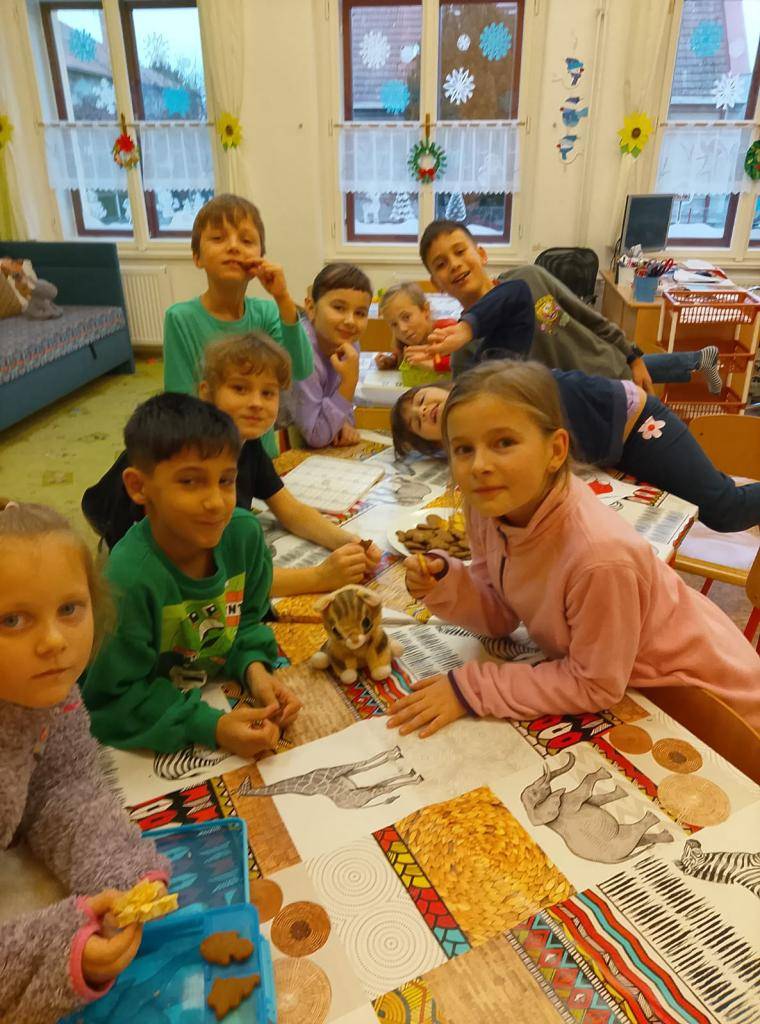 Vánoční pečení v družině