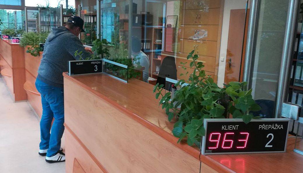 Zlín – Magistrát města Zlína informuje, že ve dnech 23. a 31. prosince 2025 bude otevírací doba pracovišť pro veřejnost upravena.