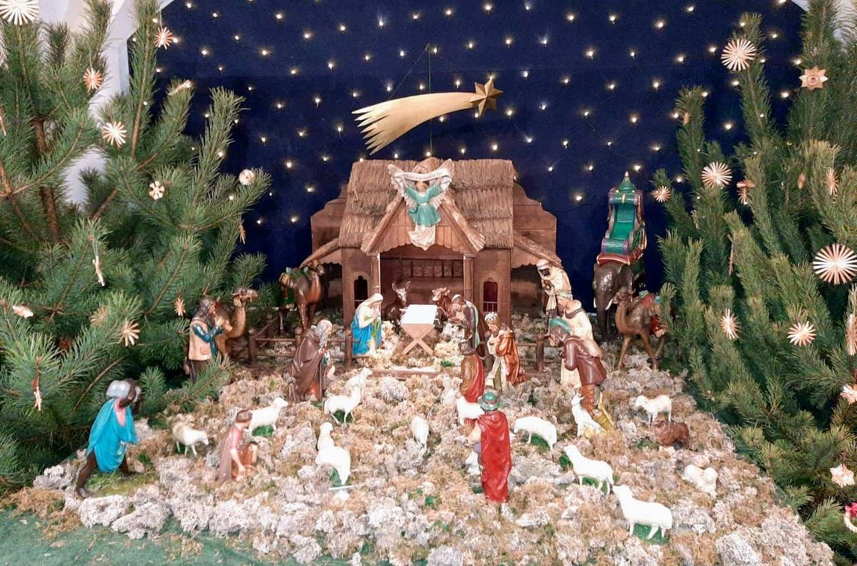 Sváteční atmosféru v kostele sv. Jana Křtitele doplní i v letošním roce prohlídka betléma. Pro veřejnost bude chrám otevřen během vánočních svátků, konkrétně ve čtvrtek 25. a v pátek 26. prosince. Zájemci mohou přicházet vždy v odpoledních hodinách, a to v rozmezí od 14 do 16 hodin. Akce je určena rodinám s dětmi i jednotlivcům, kteří hledají klidné místo pro vánoční zastavení.  #vanoce #hlucin #advent #betlem #jeslicky