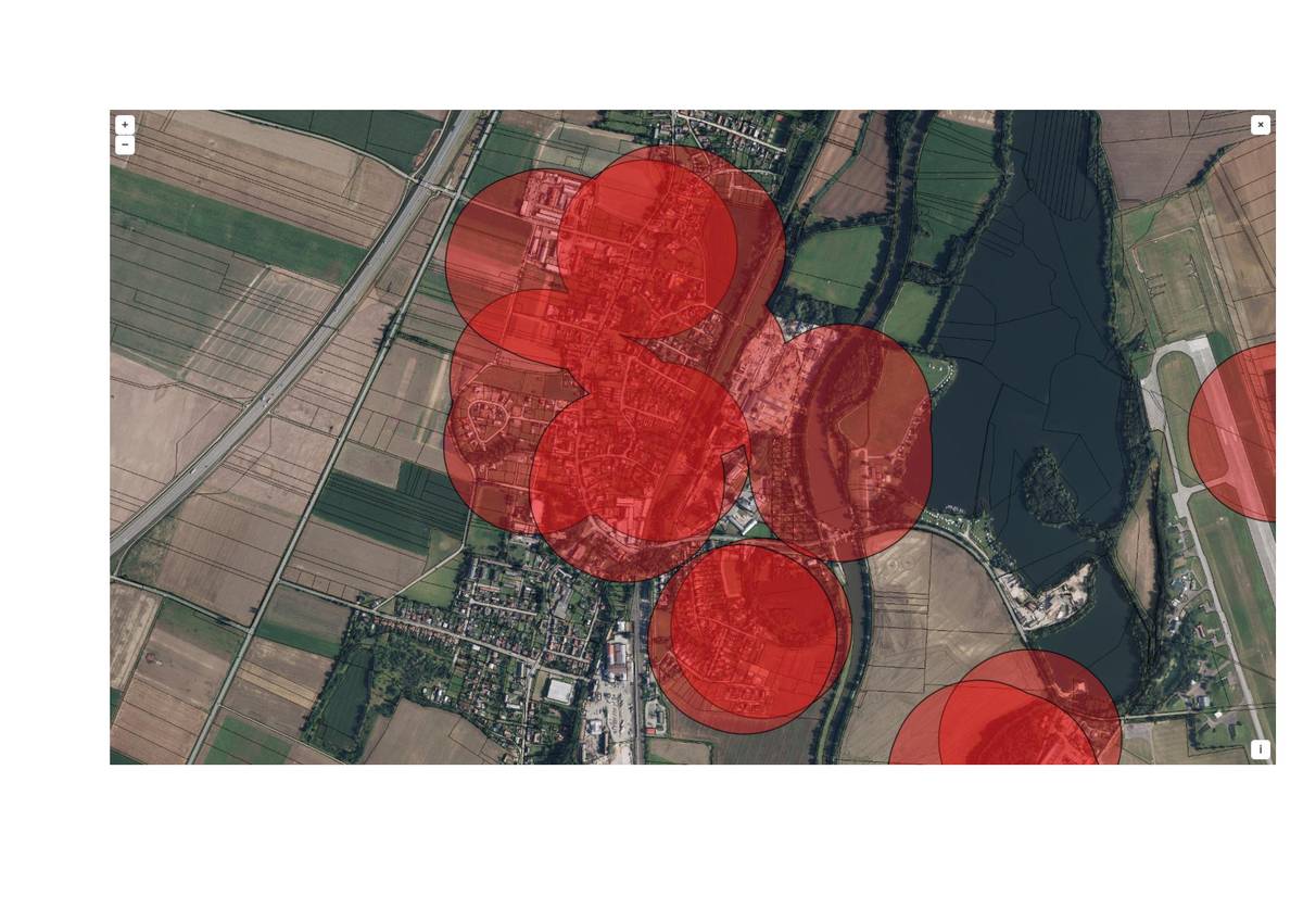 V příloze zasíláme mapu, která  obsahuje zóny, ve kterých je zakázáno zacházet s pyrotechnickými výrobky s výjimkou kategorie F1 podle § 35b zákona č. 344/2025 Sb., kterým se mění zákon č. 206/2015 Sb., o pyrotechnických výrobcích a zacházení s nimi a o změně některých zákonů (zákon o pyrotechnice), ve znění pozdějších předpisů, a další související zákony. Účinnost zón s omezeným používáním pyrotechniky je stanovena od 1. 12. 2025. https://ohnostroje.pozemkov.cz/?lat=-679958.4750944637&lon=-1066651.1615762473&zoom=8.371616669480908