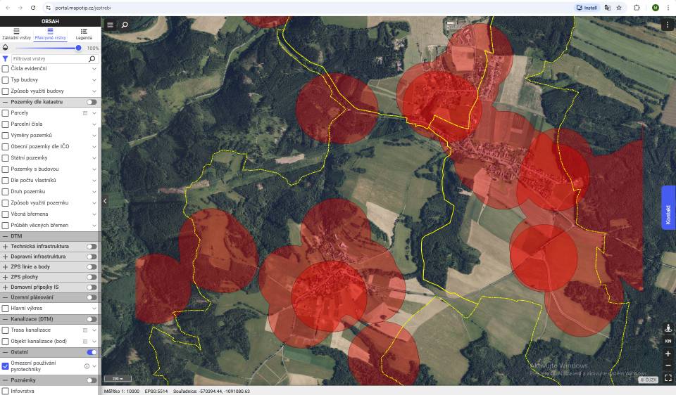 Od 1. prosince 2025 začala na celém území České republiky platit novela zákona o pyrotechnice, která přináší zpřísnění pravidel pro používání a prodej zábavní pyrotechniky.