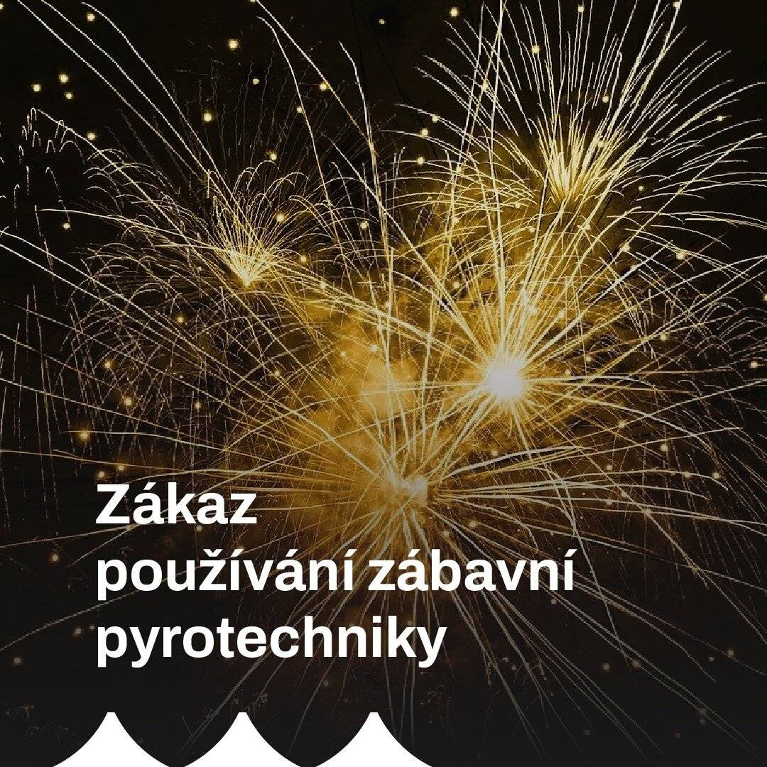 Od 1. prosince 2025 začala platit novela zákona č. 344/2025 Sb., která přináší výrazná omezení v používání zábavní pyrotechniky. Cílem úpravy je především ochrana zdraví lidí i zvířat a zajištění klidového režimu v blízkosti citlivých míst.Současně připomínáme, že v Tachově platí také obecně závazná vyhláška města, která upravuje používání pyrotechniky na území města. Užívání je povoleno na veřejných prostranství pouze v době 31. prosince od 17.00 hodin do 1. ledna do 02.00 hodin.