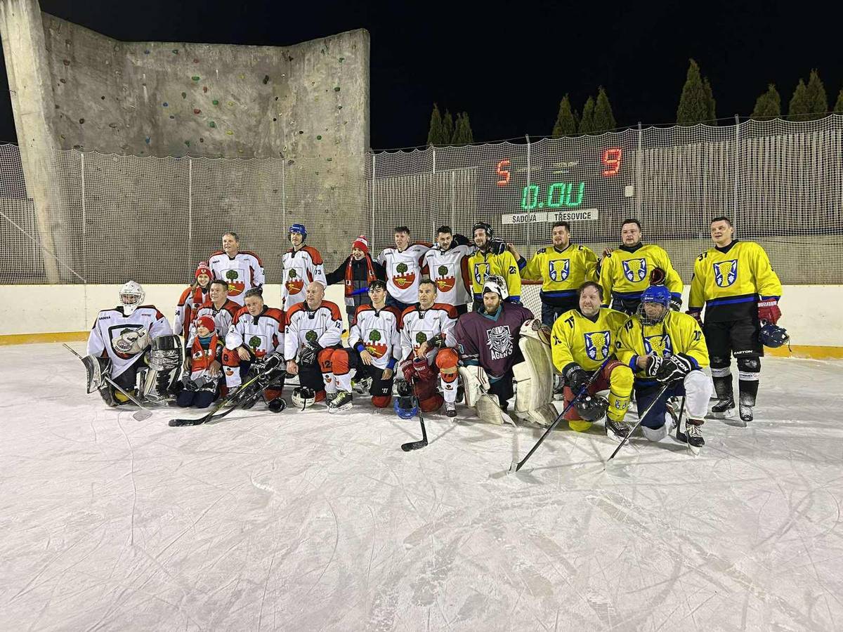 26.12. odstartovala další sezónu OHL 2025/26. Letošního ročníku se zúčastní 10 týmů: Mžany A, Mžany B, Sadová, Sovětice, Rozběřice, Máslojedy, Dohalice, Stračov, Třesovice a Mokrovousy   Do čtvrtfinále play-off letos postoupí nejlepších 8 týmů a poslední 2 týmy se utkají v dvojzápase o umístění.   Nové pravidlo pro letošní ročník: Pokud utkání skončí remízou, tak následuje prodloužení 3 na 3 hrané v základní části 3 minuty a v play-off 5 minut. Pokud o vítězi nerozhodne ani prodloužení, následují nájezdy.     Rozpis pro letošní ročník: