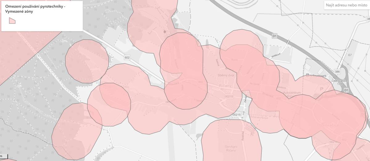 Vážení občané,   rádi bychom Vám připomněli, že dle příslušného zákona je ve vymezených oblastech zakázáno provádět ohňostroje nebo používat zábavní pyrotechniku. V Říčanech to platí prakticky v celém zastavěném území obce! Prosíme, respektujte to, děkujeme!